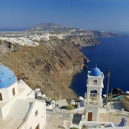 Kamari Blue Boutique Hotel-2