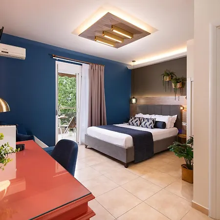 Elle Rooms & Suites-3