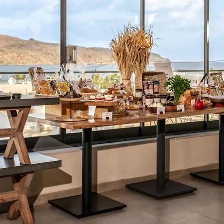 Evexia Boutique Hotel & Spa - Adults Only-3