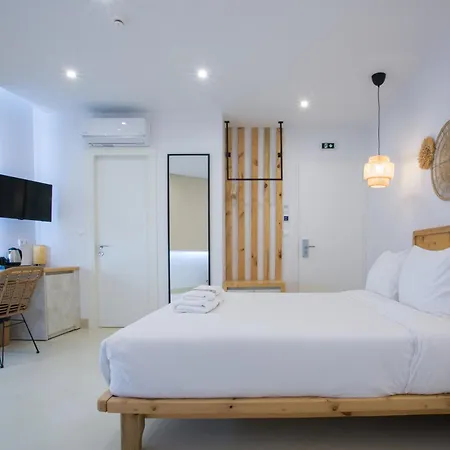 White Corner-2
