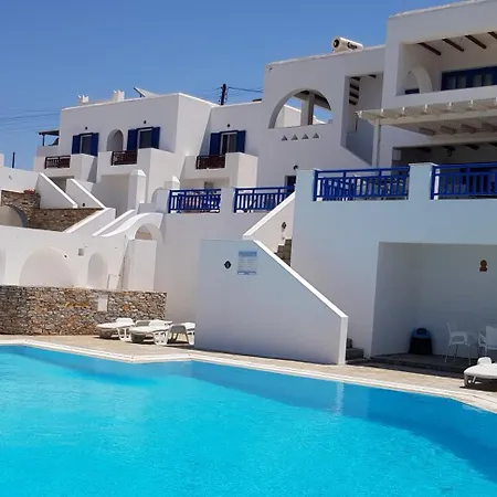 Rita'S Place Hotel-3
