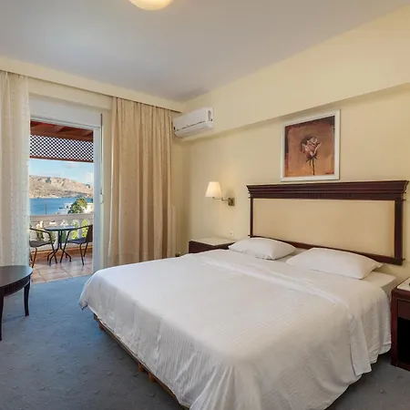 Crithoni'S Paradise Hotel-3