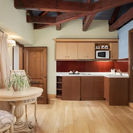 Civitas Suites Hotel-2