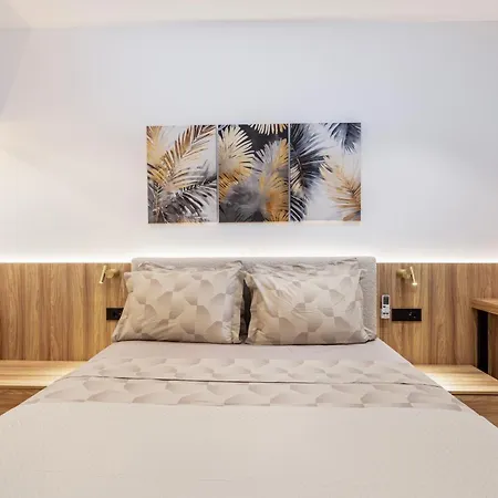 Socrates Studios And Suites-3