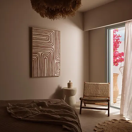 Ammonites Beachfront Rooms & Suites-3