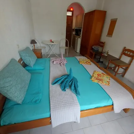 Hotel Agni -Enoikiazomena Diamerizmata-2