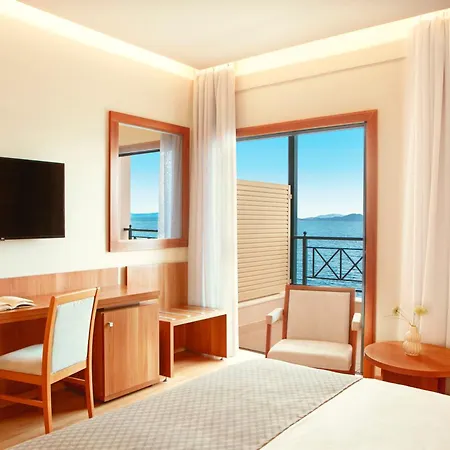 Zeus Essence Ramada By Wyndham Athens-2