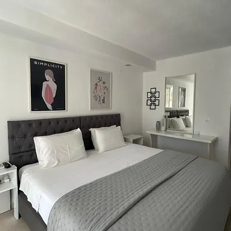 Fiosal Apartments 2-2