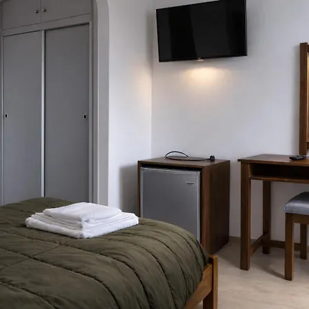 Oasis Apartments & Rooms-2