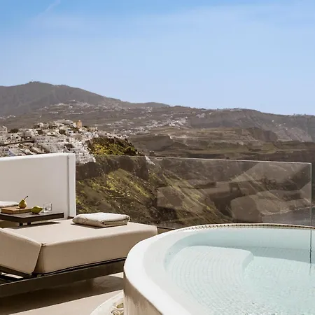 Aqua Luxury Suites by NOMÉE Hospitality Group-3