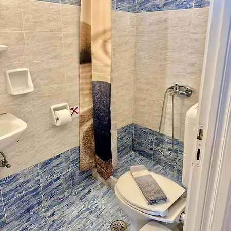 Lefteris Traditional Rooms-2
