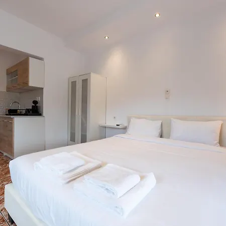 Ath Airport Suites Free Shuttle From And To Athens Airport-2
