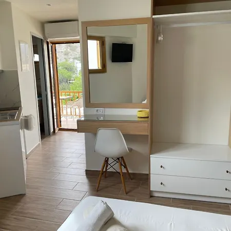 Lissos Rooms Sougia-3
