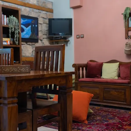 Roes Suites-3