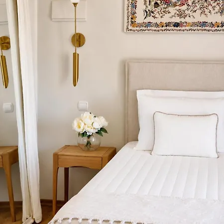 Arion Syros Luxury Rooms And Suites-2