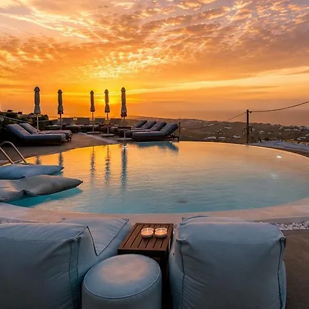 Aperanto Suites-2