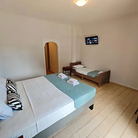 Tina Hotel-3