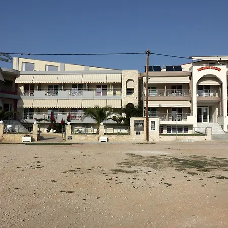 Mavridis Rooms 2-2