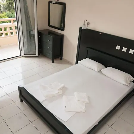 Sunset Apartments-3