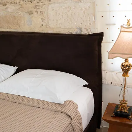 Avli Lounge Apartments-3