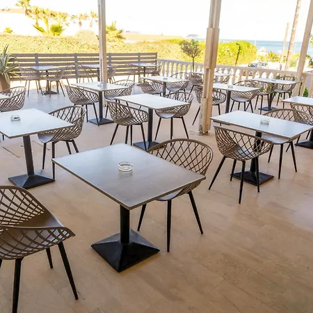 California Beach Hotel - Adults Only-3