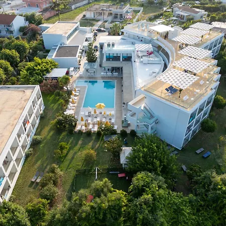 Nasos Hotel & Resort-2