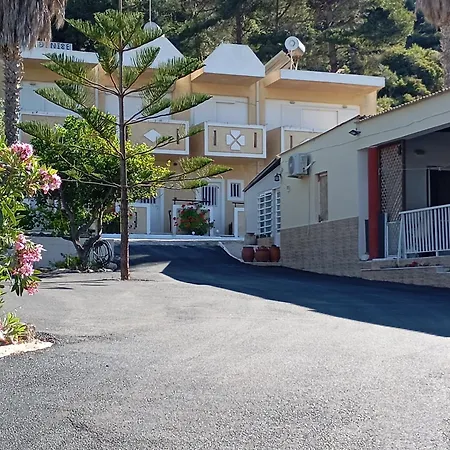 Denise Apartments Kefalos-2