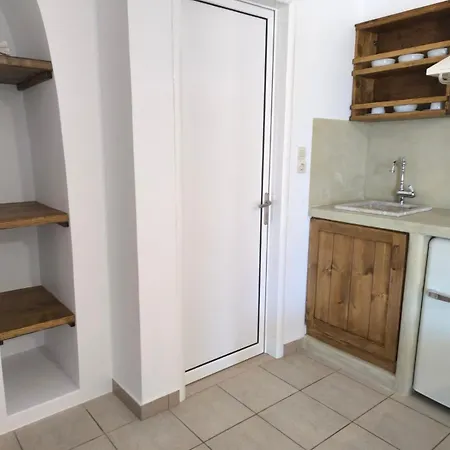 Studios Maniati-3