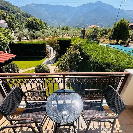 Anassa Deluxe Apartments & Studios-3