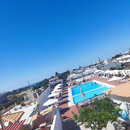 Triton Hotel-3