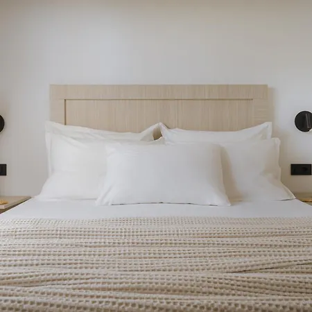Abelia Boutique Rooms-2