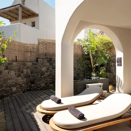 Radisson Blu Zaffron Resort, Santorini (Adults Only)-2