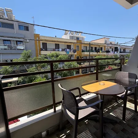 Paradise Hotel-2