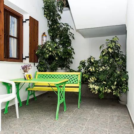 Vm Studios & Apartments-3