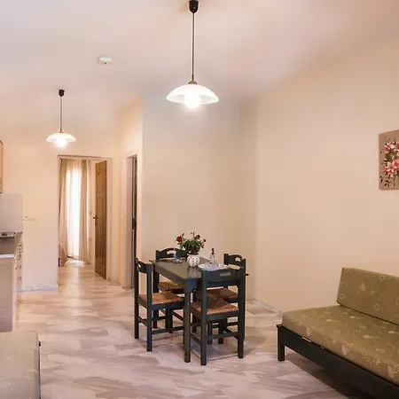 Mythos Beach Hotel Apartments-3