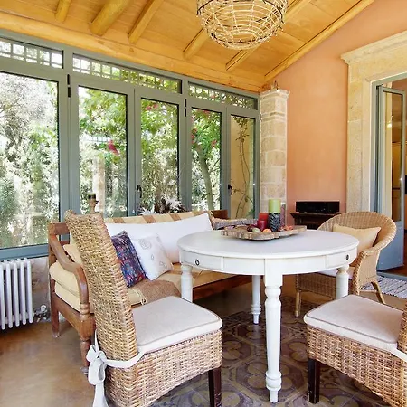 Vouliagmeni Villa-2