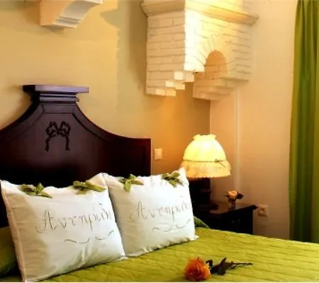 Antirides Hotel-2
