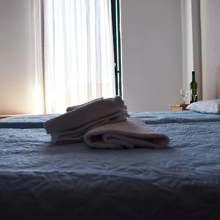 Iro Hotel-2