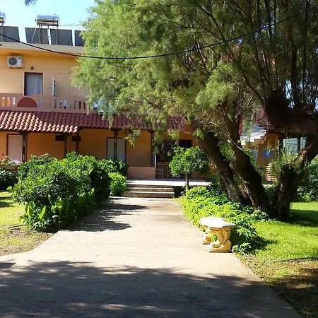 Rooms Leonidas-3