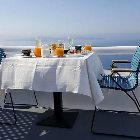 Aisling Micro Hotel Oia-3