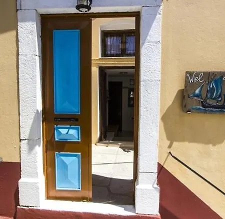 Symi Center-3