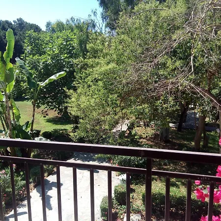 Hotel Dougas-3