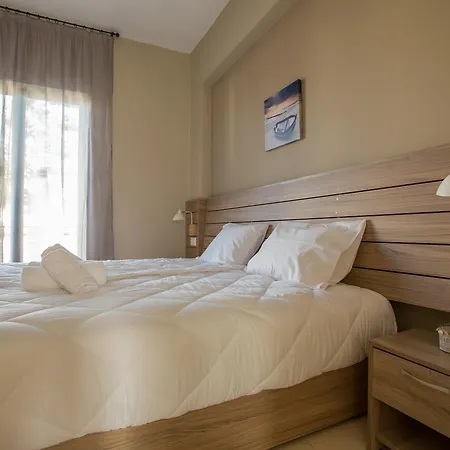 Ilaeira Rooms-3