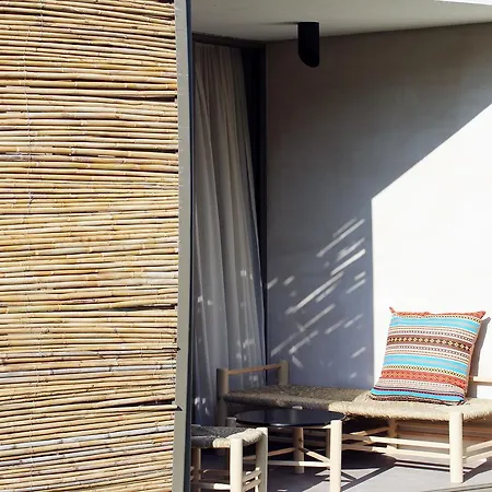 Despotiko Apt. Hotel & Suites-2