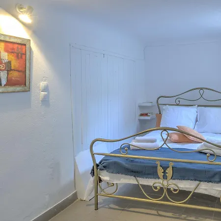 Aria Plaka Residence-3