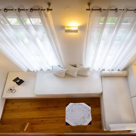 Ontas Traditional Hotel-3