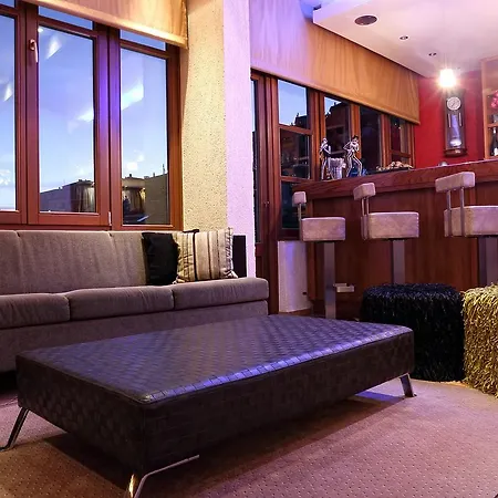 Boutique Hotel Parnassia-3
