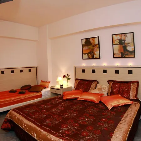 Nancy Hotel-2