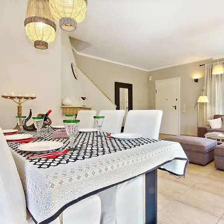 Glyfada Seaside Residence-2