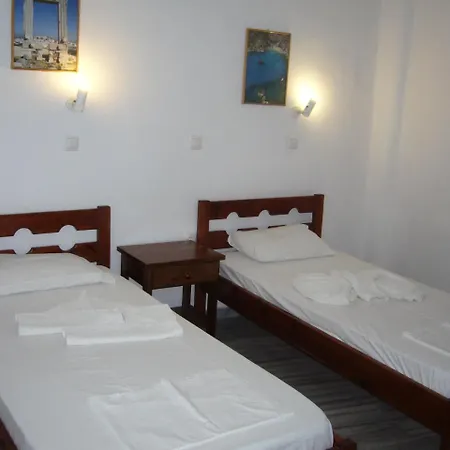 Ioanna Rooms-2